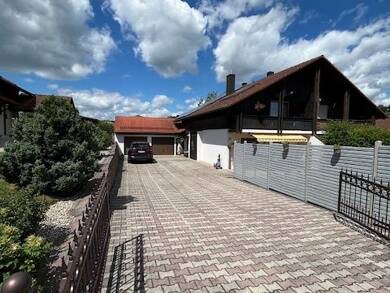 Doppelhaushälfte zum Kauf 348.000 € 4 Zimmer 132 m² 498 m² Grundstück Tann Tann 84367
