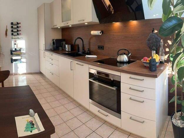 Wohnung zur Miete 655 € 2 Zimmer 57 m² 1. Geschoss frei ab 01.04.2026 Altstadt Stralsund 18439