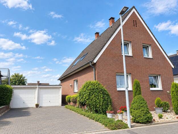Einfamilienhaus zum Kauf 390.000 € 8 Zimmer 180 m² 794 m² Grundstück Coesfeld Coesfeld 48653
