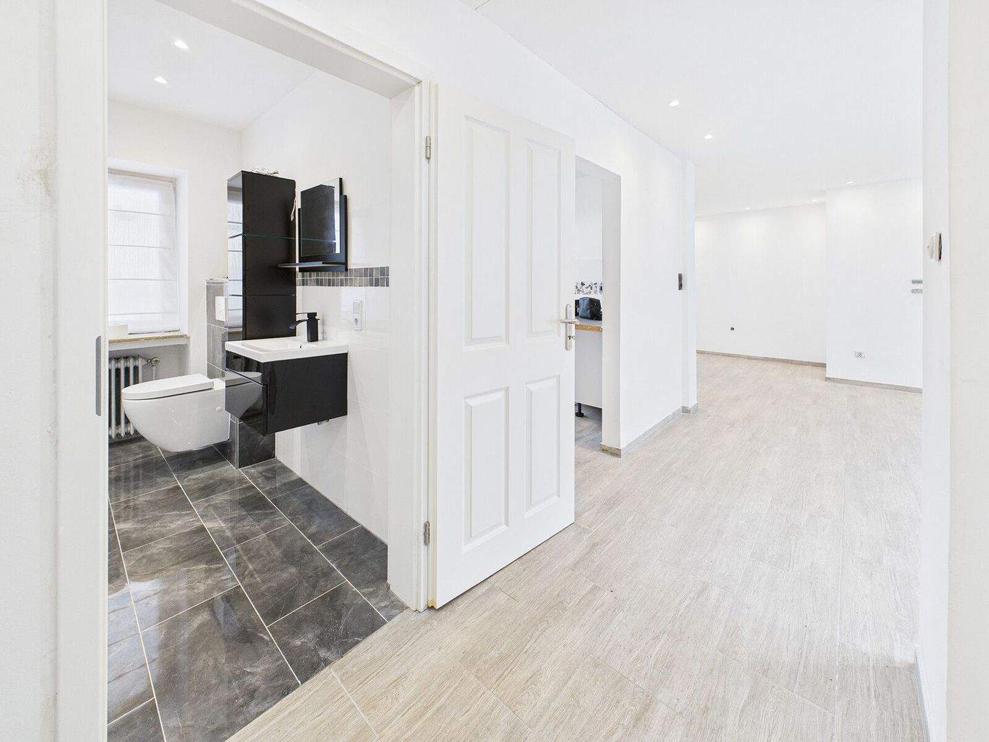 Immobilie in Plettenberg - SCHADE IMMOBILIEN - Mit handwerklichem Geschick in die eigenen 4-Wände! - Bild 2