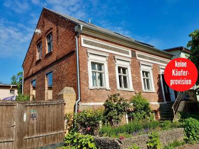 Einfamilienhaus zum Kauf provisionsfrei 175.000 € 5 Zimmer 170 m² 580 m² Grundstück Altentreptow Altentreptow 17087