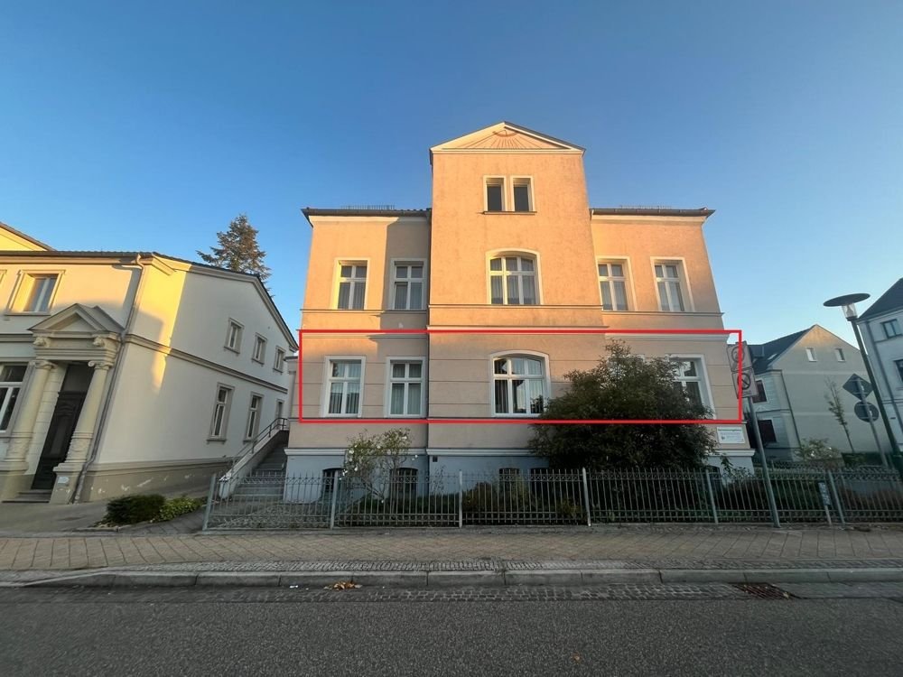 Praxisfläche zur Miete 1.450 € 7 Zimmer 129 m²<br/>Bürofläche Waren Waren (Müritz) 17192