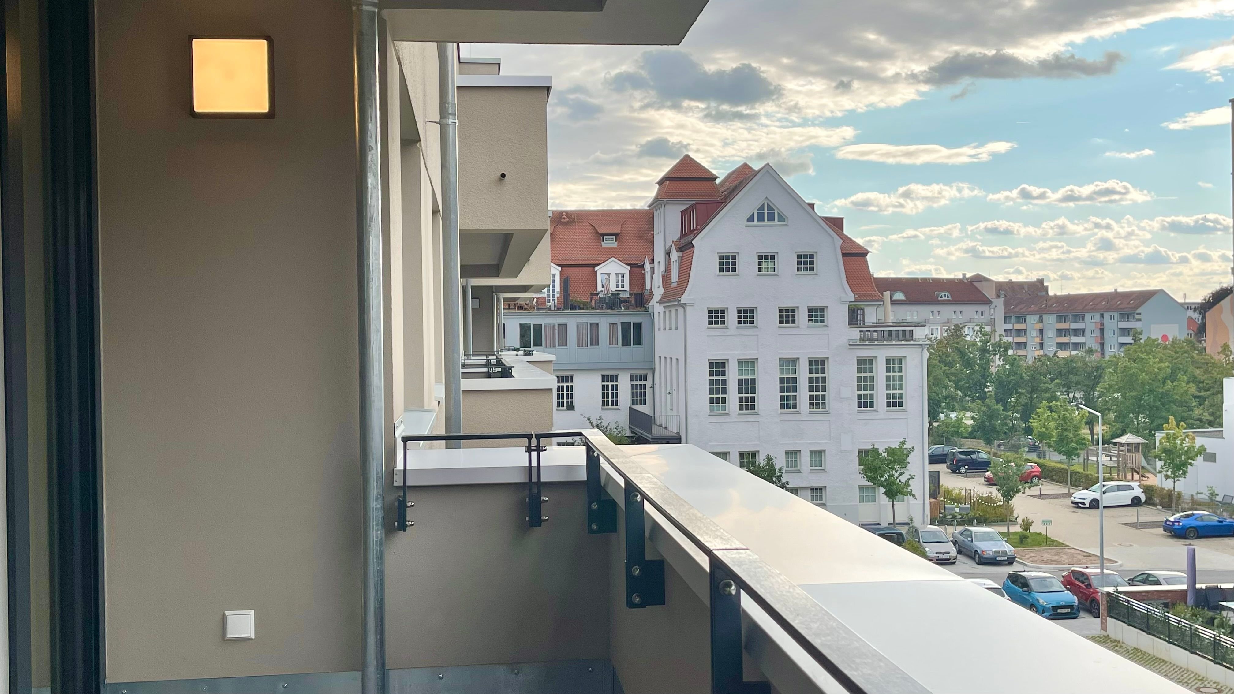 Wohnung zur Miete 1.390 € 3 Zimmer 83,7 m²<br/>Wohnfläche 3.<br/>Geschoss ab sofort<br/>Verfügbarkeit Muggenhof Nürnberg 90429