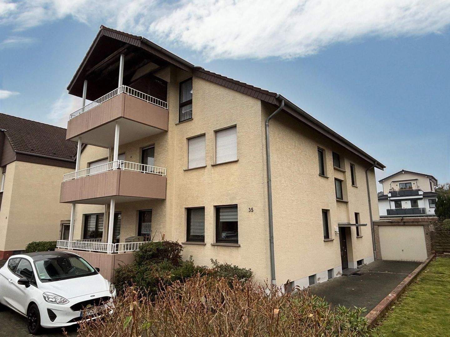 Immobilie in Bad Lippspringe - Charmante Dachgeschosswohnung mit Wohlfühlfaktor - Bild 1