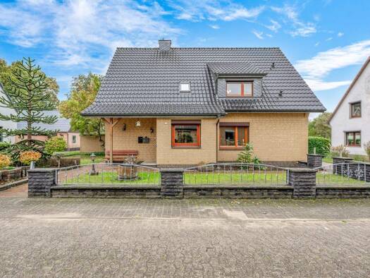 Mehrfamilienhaus zum Kauf 349.000 € 9 Zimmer 246 m² 1.059 m² Grundstück Borstel Achim 28832