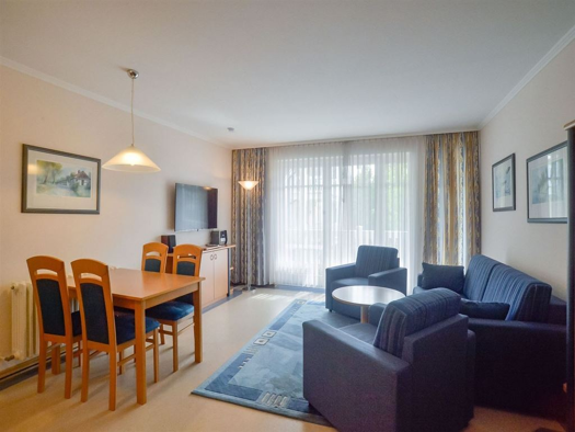 Studio zum Kauf 245.000 € 2 Zimmer 61 m² frei ab sofort Binz Ostseebad Binz 18609