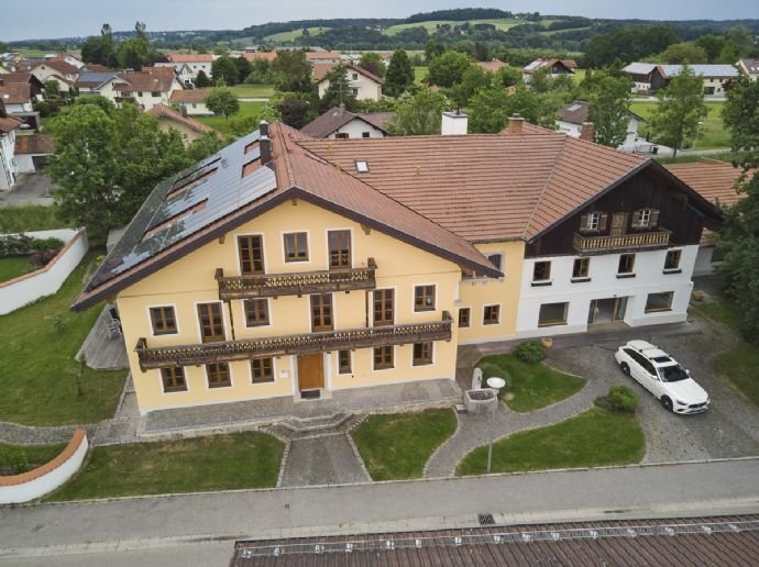 Einfamilienhaus zum Kauf 1.200.000 € 12 Zimmer 529 m²<br/>Wohnfläche 603 m²<br/>Grundstück Pfarrkirchen Pfarrkirchen 84347