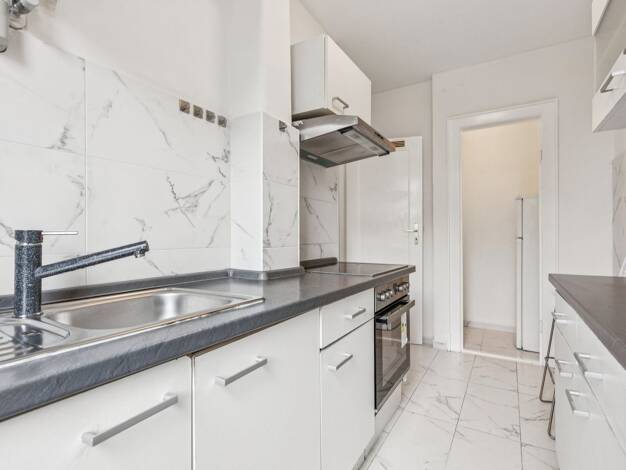Wohnung zum Kauf 179.000 € 1,5 Zimmer 47 m² 2. Geschoss Spandau Spandau 13587