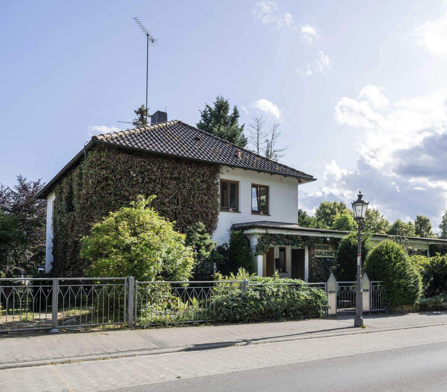 Immobilie in Fränkisch-Crumbach - Stilvolles Wohnen und Arbeiten unter einem Dach! - Bild 1