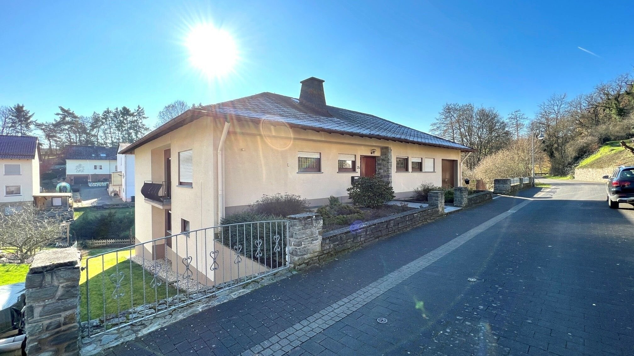 Einfamilienhaus zur Miete 900 € 2 Zimmer 120 m²<br/>Wohnfläche 01.01.2025<br/>Verfügbarkeit Heistenbach 65558