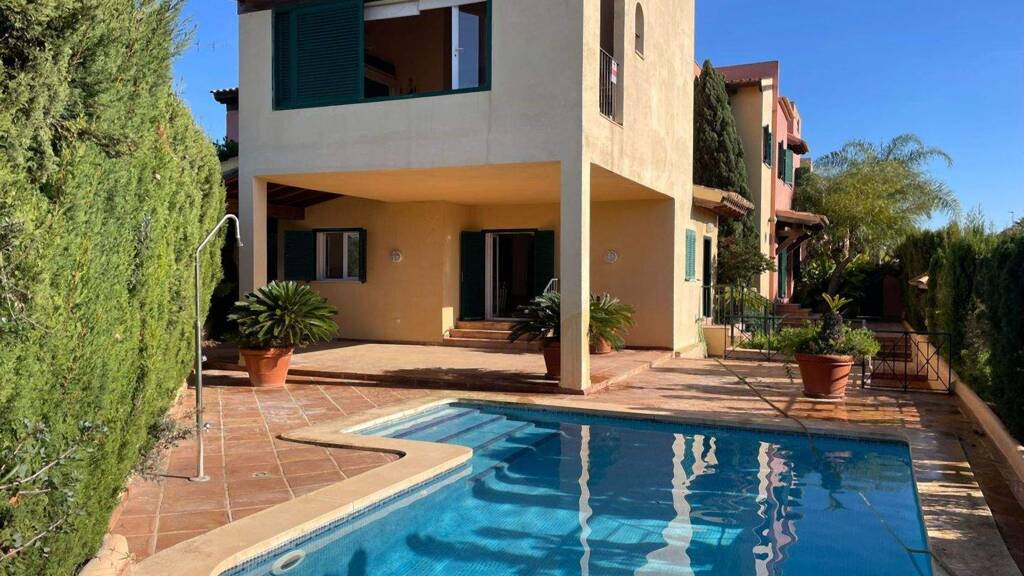 Reihenmittelhaus zum Kauf 1.970.000 € 8 Zimmer 630 m² 365 m² Grundstück Badia Blava / Son Verí Nou 07609