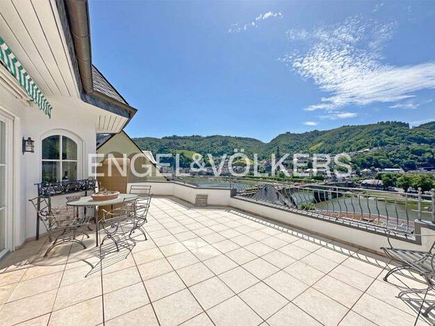 Haus zum Kauf 1.248.000 € 10 Zimmer 391 m² 1.118 m² Grundstück Cond Cochem 56812