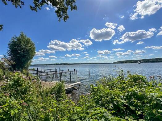 Einfamilienhaus zum Kauf - Erstbezug 1.600.000 € 8 Zimmer 300 m² 1.450 m² Grundstück Berlin 14089