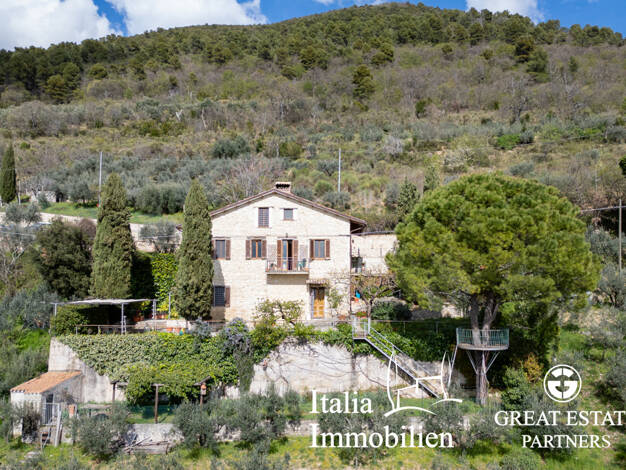 Bauernhaus zum Kauf 475.000 € 9 Zimmer 185 m² 3.055 m² Grundstück Spoleto 06049