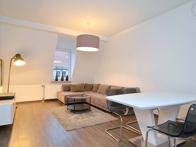 Wohnung zur Miete Wohnen auf Zeit 1.095 € 2 Zimmer 60 m² frei ab 15.09.2025 Steinbühl Nürnberg 90459