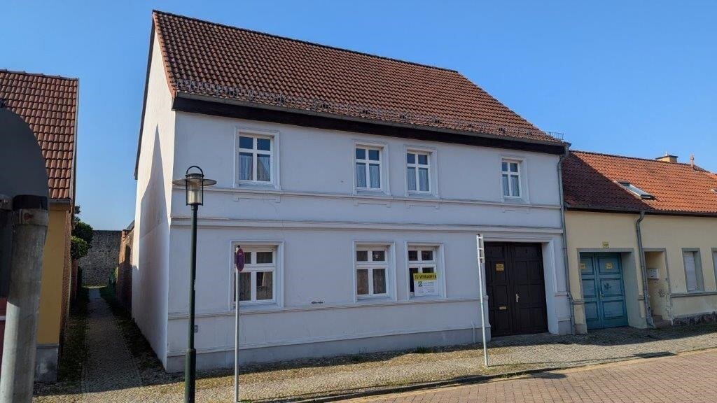 Stadthaus zum Kauf 380.000 € 7 Zimmer 201 m²<br/>Wohnfläche 569 m²<br/>Grundstück ab sofort<br/>Verfügbarkeit Gransee Gransee 16775