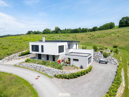 Einfamilienhaus zum Kauf 5 Zimmer 290 m² 1.520 m² Grundstück Thurnhof Perg 4320