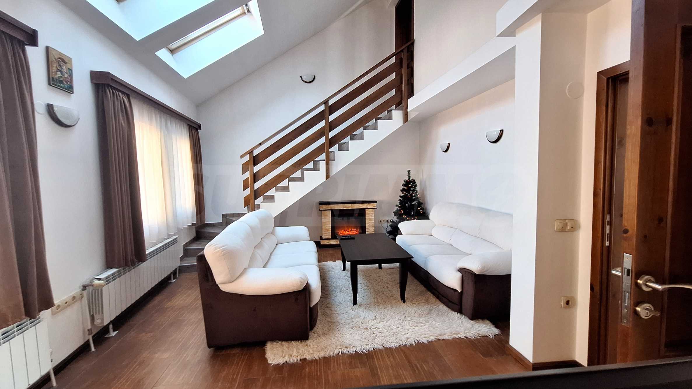 Reihenmittelhaus zum Kauf 570.000 € 6 Zimmer 385 m²<br/>Wohnfläche Bansko