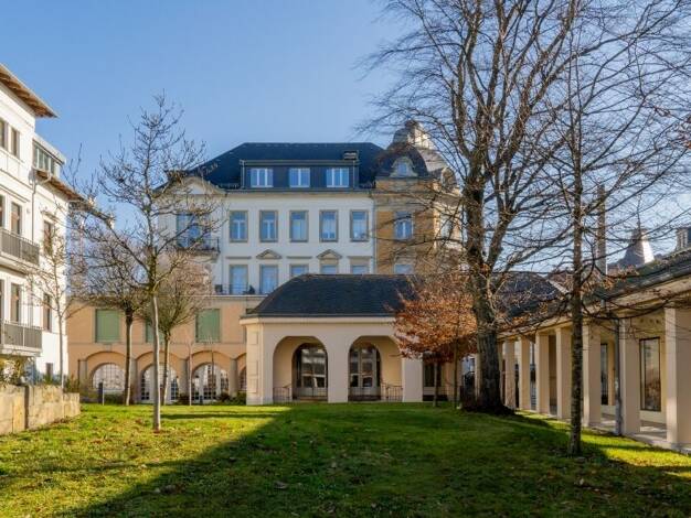 Bürofläche zur Miete 15 € 256 m² Bürofläche Bühlau/Weißer Hirsch Dresden 01324