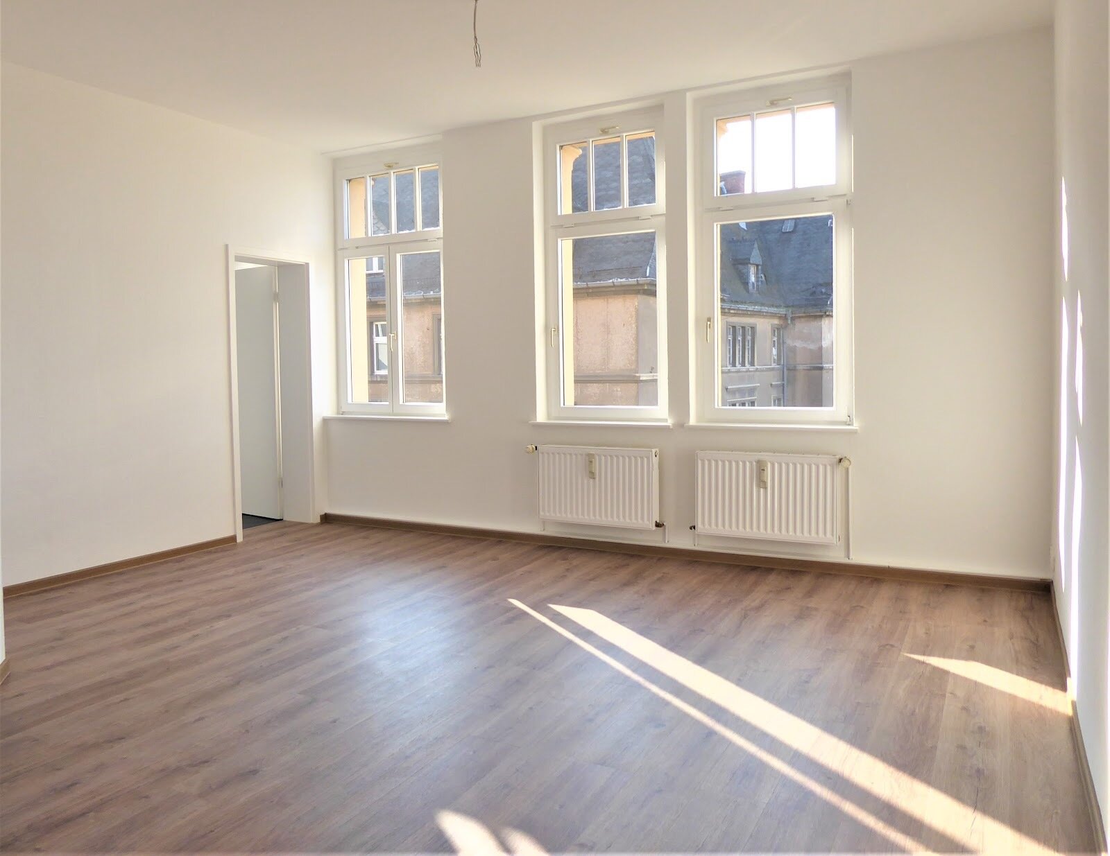 Wohnung zur Miete 309 € 1 Zimmer 41,1 m²<br/>Wohnfläche 3.<br/>Geschoss ab sofort<br/>Verfügbarkeit Beesener Straße 1 Südliche Innenstadt Halle (Saale) 06110