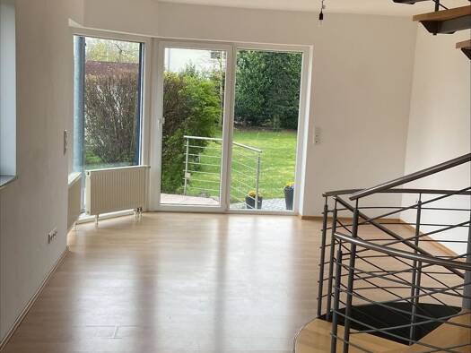 Wohnung zur Miete 1.380 € 3 Zimmer 90 m² Geschoss 2/3 Würzburg 97082
