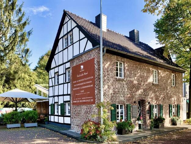 Bürogebäude zum Kauf provisionsfrei als Kapitalanlage geeignet 1.850.000 € 375 m² 388 m² Grundstück Gladbach Bergisch Gladbach 51465