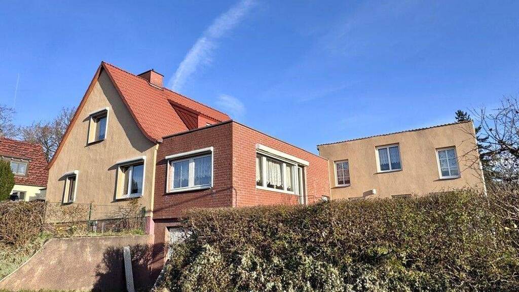 Einfamilienhaus zum Kauf 8 Zimmer 138,7 m² 615 m² Grundstück Bergen 18528