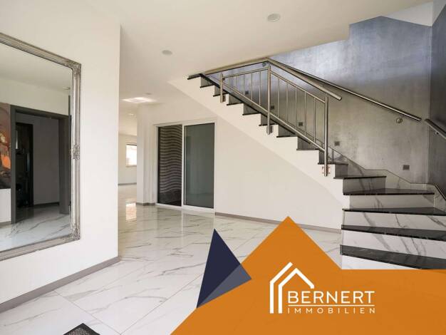 Villa zum Kauf 960.000 € 7 Zimmer 302,9 m² 920 m² Grundstück Wachenroth Wachenroth 96193