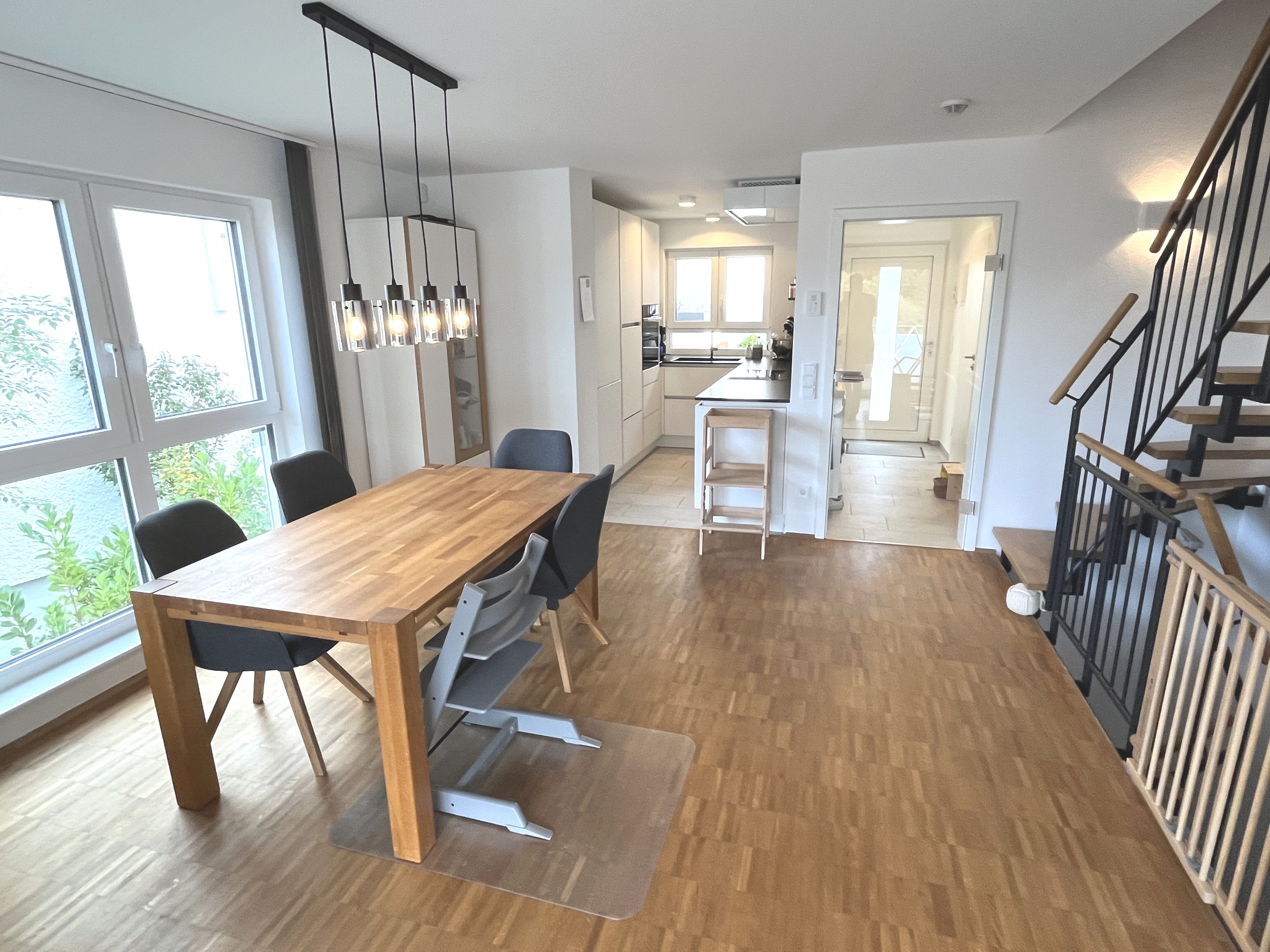 Doppelhaushälfte zum Kauf 749.000 € 6 Zimmer 159,6 m²<br/>Wohnfläche 195 m²<br/>Grundstück Schafhausen Weil der Stadt 71263