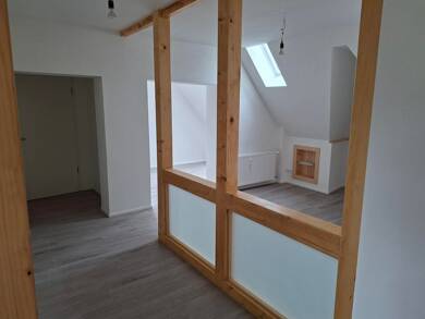 Wohnung zur Miete 762 € 4 Zimmer 95,3 m² 3. Geschoss Gartenstraße 19 Weißenborn-Lüderode Sonnenstein 37345