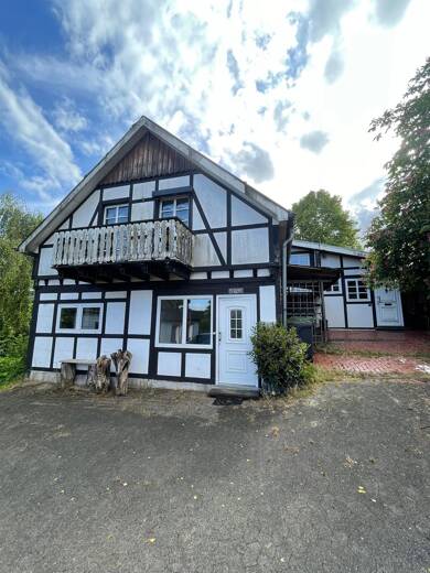 Haus zum Kauf 200.000 € 6 Zimmer 180 m² 440 m² Grundstück frei ab sofort Wipperfürth Wipperfürth 51688
