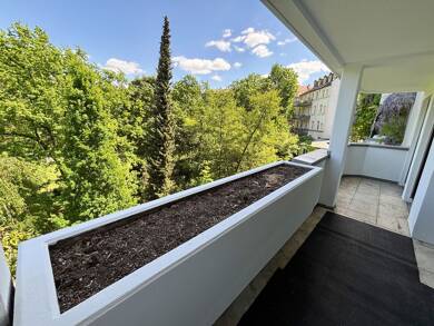 Wohnung zur Miete 1.200 € 4 Zimmer 95 m² 2. Geschoss Stadtpark / Stadtgrenze 22 Fürth 90762