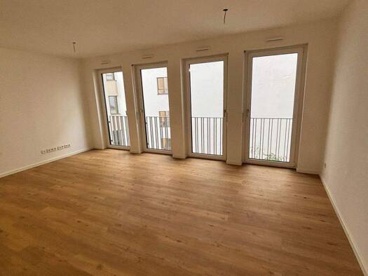 Wohnung zur Miete nur mit Wohnberechtigungsschein 855 € 1 Zimmer 44,9 m² 1. Geschoss frei ab 31.01.2026 Moselstraße 43 Bahnhofsviertel Frankfurt am Main 60329