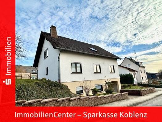 Einfamilienhaus zum Kauf 388.000 € 5 Zimmer 145 m² 354 m² Grundstück frei ab sofort Simmern 56337