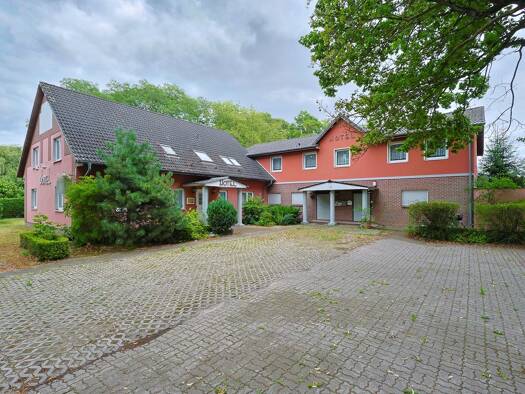 Hotel zum Kauf 495.000 € 17 Zimmer 630 m² Gastrofläche 1.915 m² Grundstück Anklam Anklam 17389