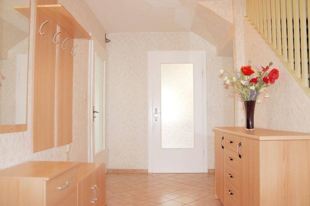 Einfamilienhaus zum Kauf - Ansicht 2