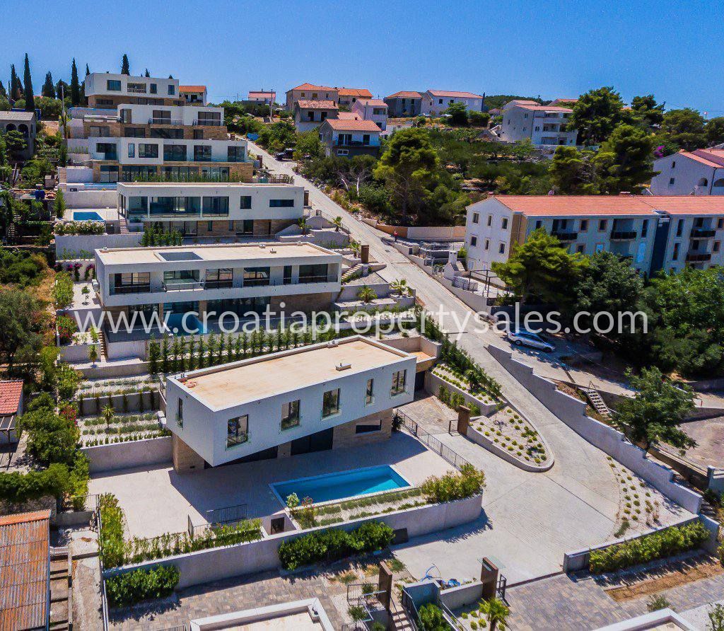 Haus zum Kauf 1.700.000 € 4 Zimmer 326 m²<br/>Wohnfläche Trogir