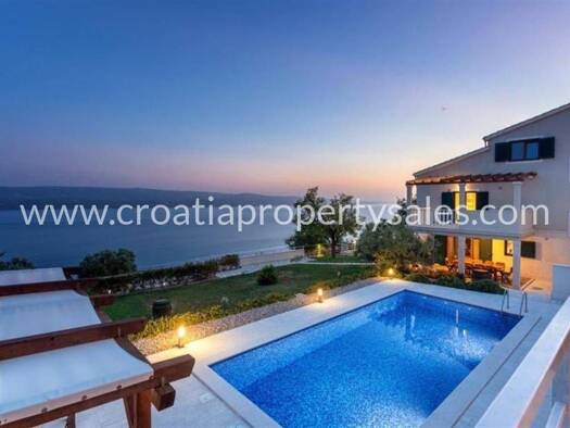 Haus zum Kauf 1.500.000 € 4 Zimmer 330 m² Omiš