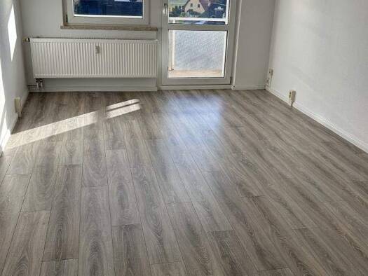Wohnung zur Miete 440 € 4 Zimmer 75 m² 3. Geschoss Schladebacher Straße 50 Bad Dürrenberg 06231