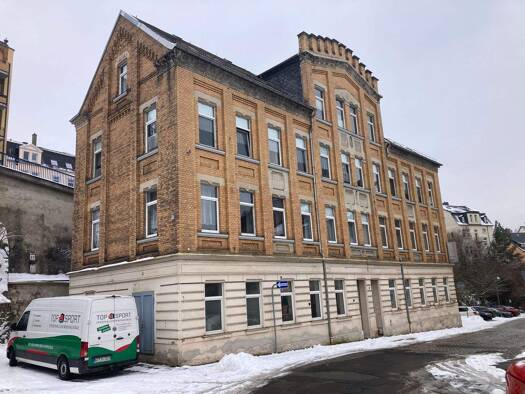 Haus zum Kauf 219.000 € 26 Zimmer 650 m² 300 m² Grundstück Greiz 07973