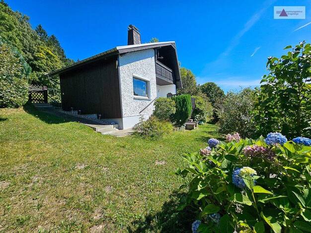 Haus zum Kauf 70.000 € 2 Zimmer 50 m² 558 m² Grundstück Bernsbach Lauter-Bernsbach 08315