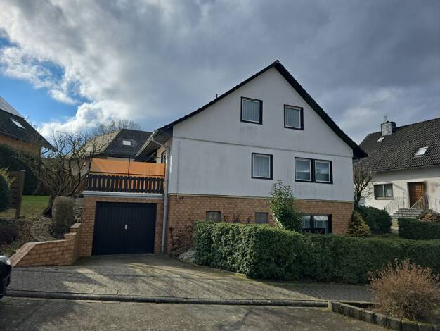 Einfamilienhaus zum Kauf 249.000 € 7 Zimmer 128 m² 527 m² Grundstück Urbar 55430