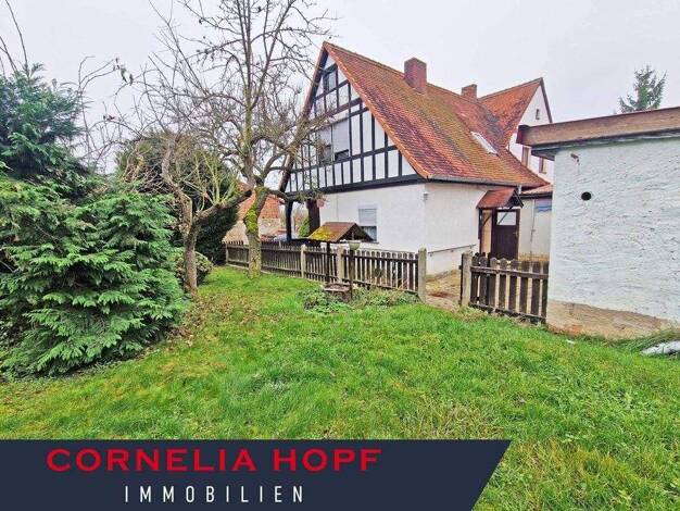 Doppelhaushälfte zum Kauf 65.000 € 5 Zimmer 82 m² Beichlingen 99625