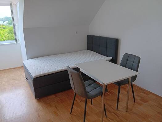 Wohnung zur Miete 360 € 1 Zimmer 25 m² Geschoss 2/3 frei ab 01.09.2026 Friedrichshofen Ingolstadt 85049