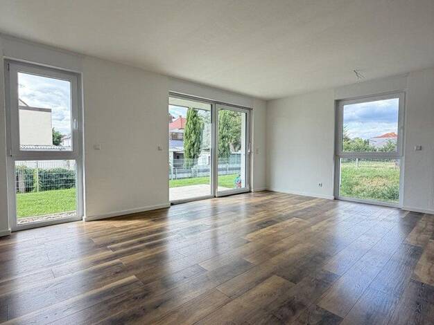 Wohnung zum Kauf provisionsfrei 398.000 € 3 Zimmer 93,8 m² EG Heinrich-Gerster-Straße 3 Karlsdorf Karlsdorf-Neuthard 76689