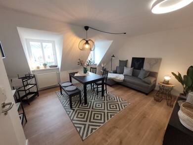 Maisonette zur Miete 700 € 2 Zimmer Dachgeschoss Innenstadt Detmold 32756