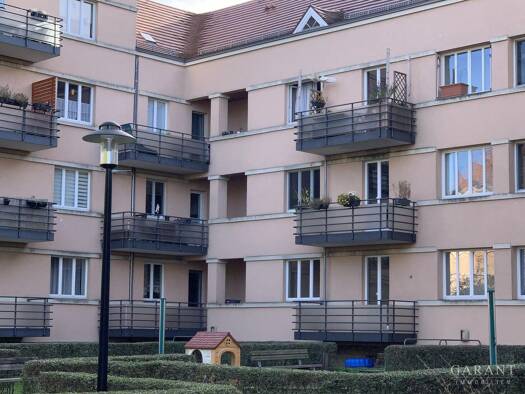 Wohnung zum Kauf 450.000 € 6 Zimmer 156 m² 2. Geschoss Strehlen Ortsamtsbereich Prohlis 01219