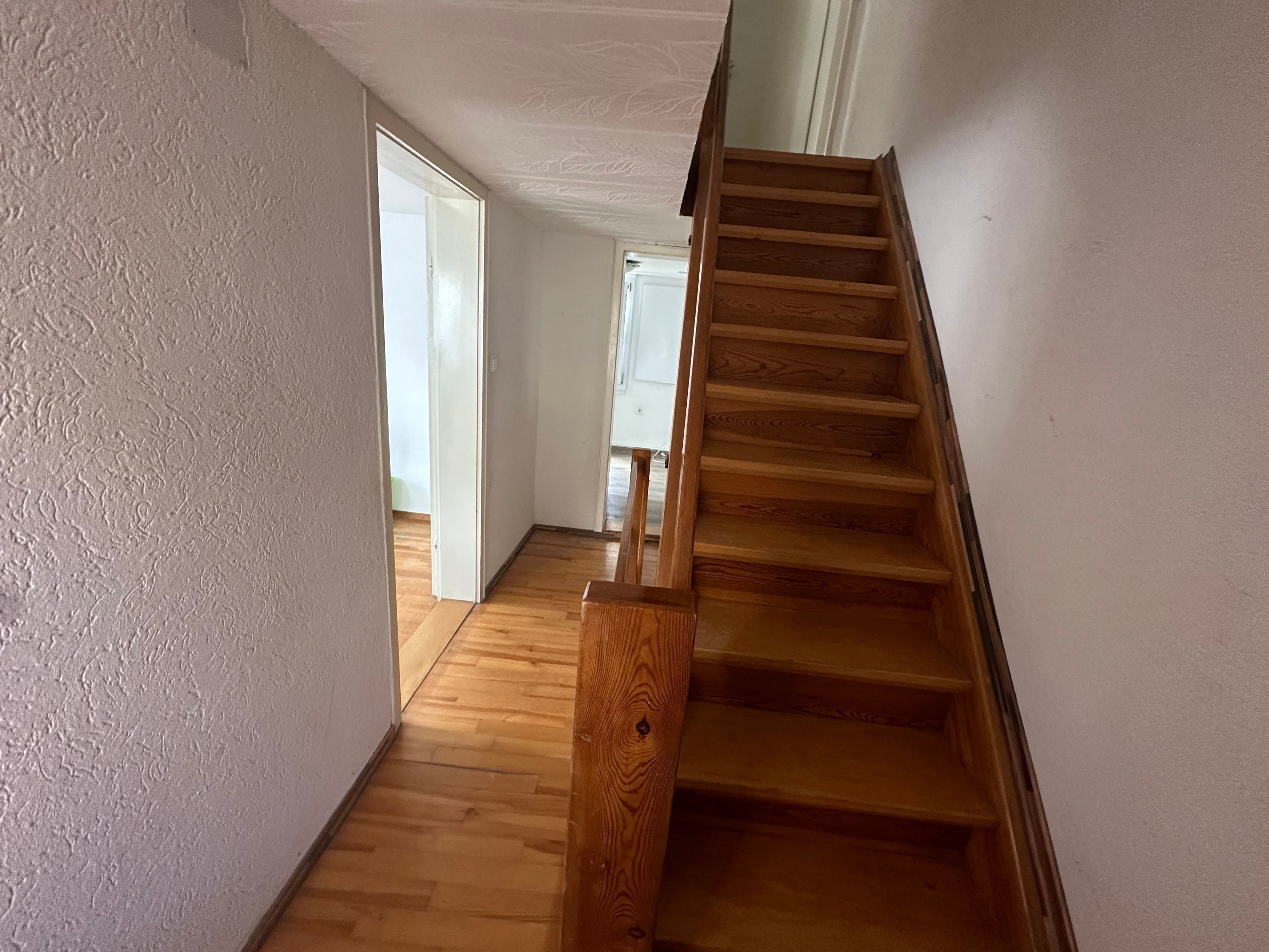 Wohnung zum Kauf 169.000 € 4 Zimmer 80 m²<br/>Wohnfläche 4.<br/>Geschoss ab sofort<br/>Verfügbarkeit Bergstr. 5 Gailingen am Hochrhein 78262