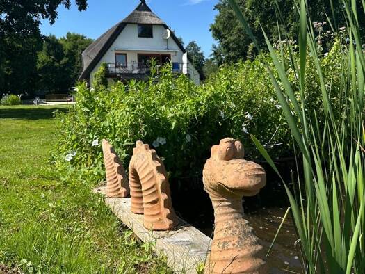 Haus zum Kauf 388.000 € 2 Zimmer 55 m² 4.844 m² Grundstück Zippendorf Schwerin 19063