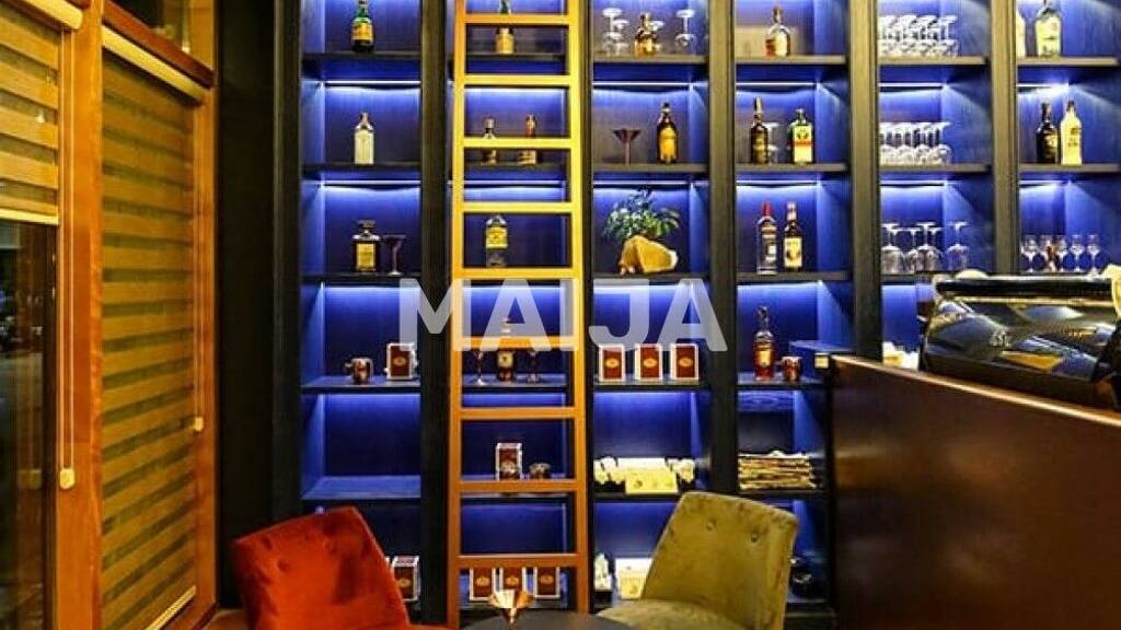 Verkaufsfläche zum Kauf 350.000 € Vlora 9401